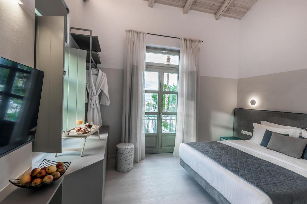 Octavia Rooms Corinto Esterno foto