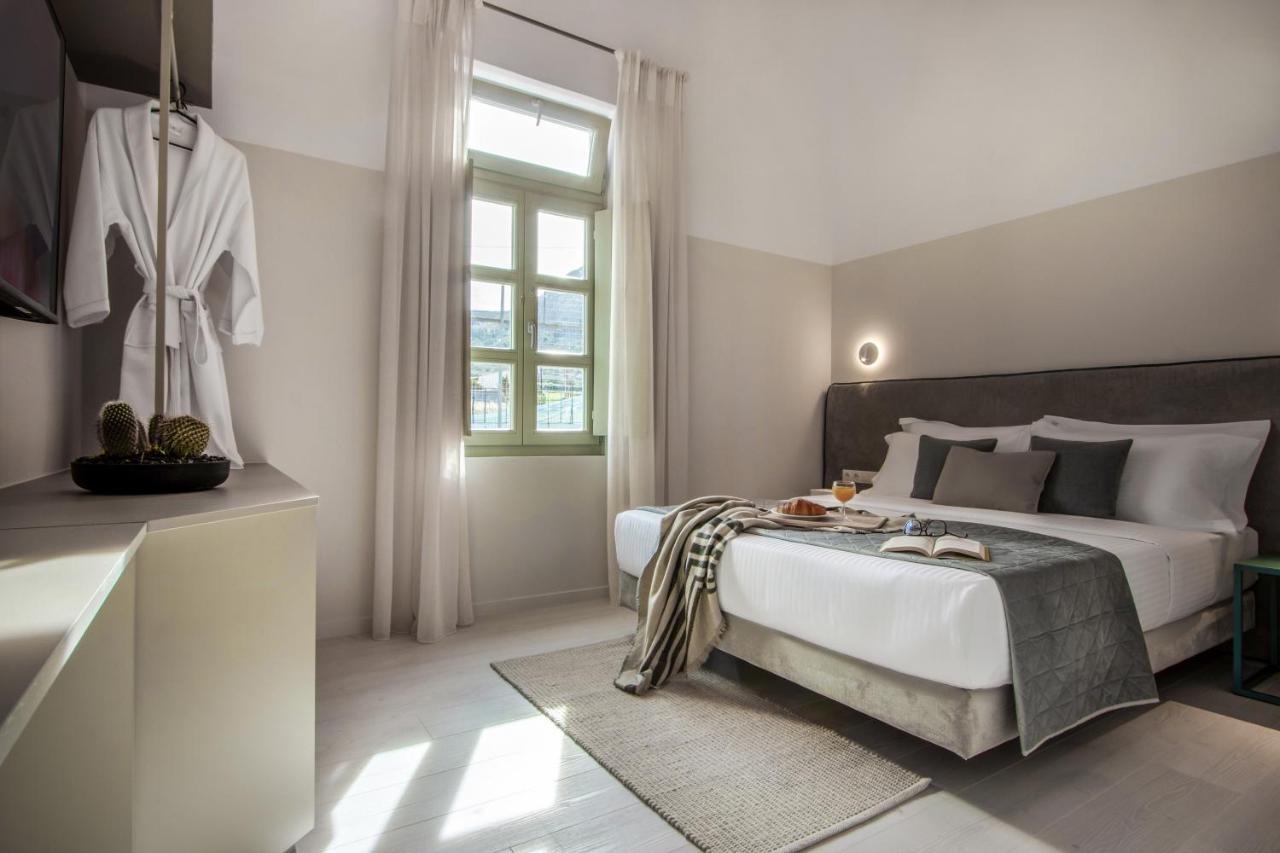 Octavia Rooms Corinto Esterno foto